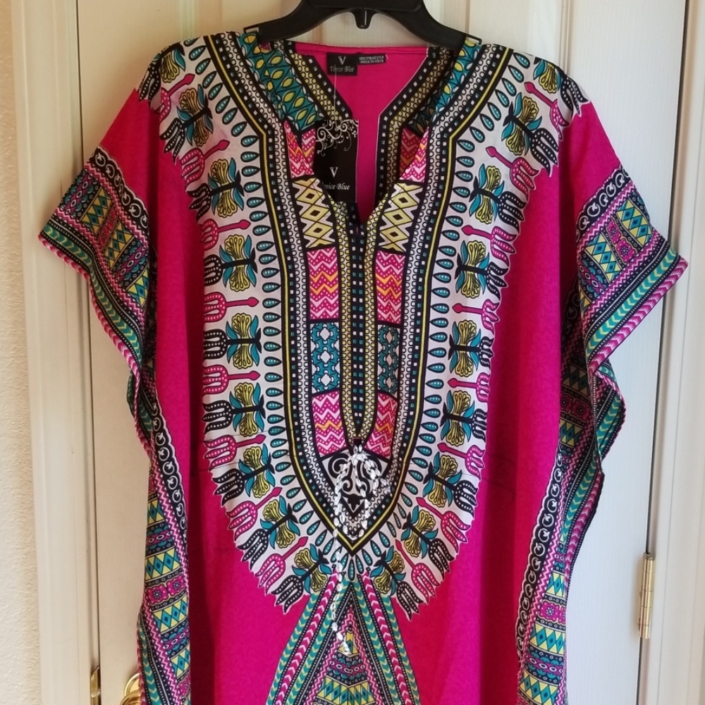 NWT VENICE BLUE COLORFUL CAFTAN ONE SIZE